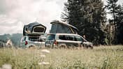 Microcamper, Aufstelldach, Dachzelt, Campervans, Wiese