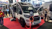 Außenansicht, Messe, Stromkabel, Hybrid, Wohnmobil, teilintegriert