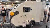Nipo Camper, Wohnwagen GFK, außen