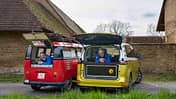 VW ID. BUZZ, VW T8 VW ID. BUZZ und T1 Camper