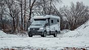 Dethleffs Globebus Performance 4x4 T16, Wohnmobil, Teilintegrierter, Aussen, Schnee