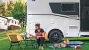 i_Camping_mit_Hund_Wohnmobil