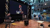 Campfire der Ideen 2027, CMT Stuttgart, Bühne, Besen