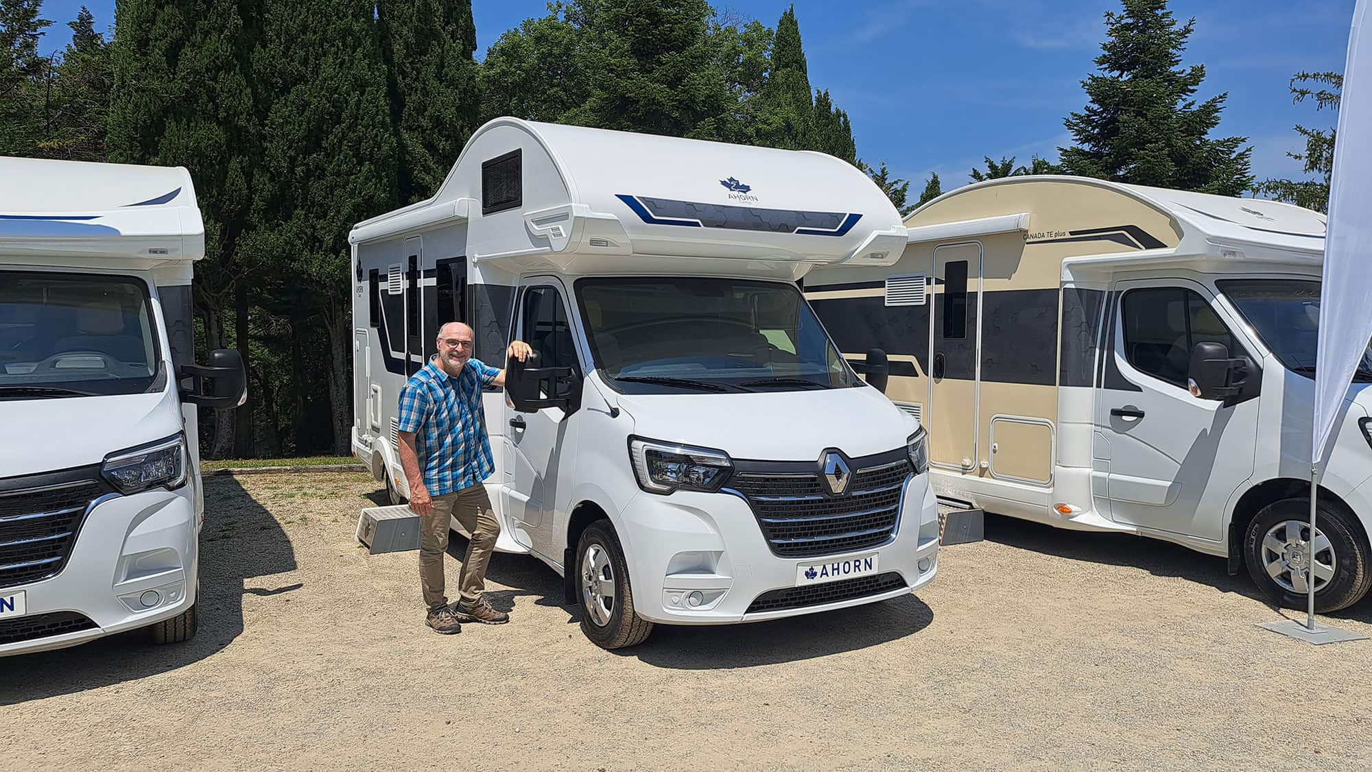 Ahorn Camp A 640 und 690 (2024): Allround Alkoven-Wohnmobile